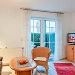 Haus Boddenperle Nr 4 * Zingst